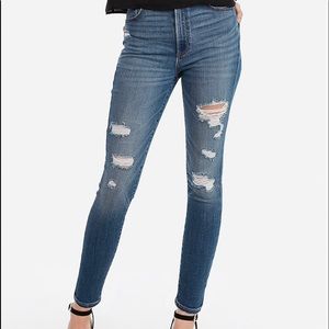 Distressed Express mid rise leggings jeans